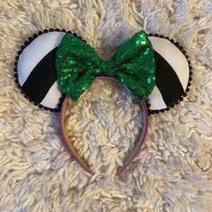 Beetlejuice Minnie Ears